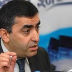 Արմեն Ռուստամյանը, ի տարբերություն Տեր-Պետրոսյանի, 68 տարեկանում կառաջադրվի. «Եթե մինչեւ էդ կենդանի մնամ»