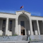 Շարքի առաջ ստորացած զինվորներն ասել են, թե ցավ եւ վիրավորանք չեն զգացել