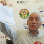 Վահագն խաչատրյան. «Մեզ ասում են, ով եք դուք, գործ չունեք մեզ հետ, թողեք աշխատենք» (Տեսանյութ) Վահագն խաչատրյան. «Մեզ ասում են, ով եք դուք, գործ չունեք մեզ հետ, թողեք աշխատենք» (Տեսանյութ)