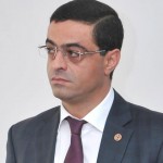 Ռոբերտ Սարգսյան. «Ես դաստիարակություն չունեմ ուրիշի հայտարարագիրը կարդամ»