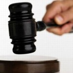 Մեղադրվում են իշխանության ներկայացուցչի նկատմամբ բռնություն գործադրելու մեջ