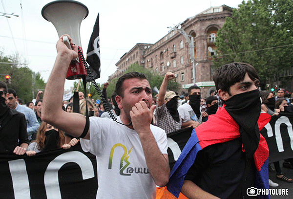 Վաղինակ Շուշանյանը շատ ծանր հուզական վիճակում է, արտասվել է