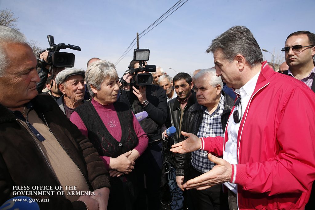 «Հենց էժան փողը հայտնվի շուկայում, վարկերի տոկոսադրույքները կնվազեն». Կարեն Կարապետյան «Հենց էժան փողը հայտնվի շուկայում, վարկերի տոկոսադրույքները կնվազեն». Կարեն Կարապետյան