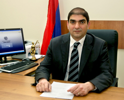 ՔԿՀ աշխատողներին ազատազրկեցին