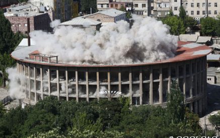 2012 թվականի սեպտեմբերի 8-ին պայթեցվեց Կրկեսի շենքը