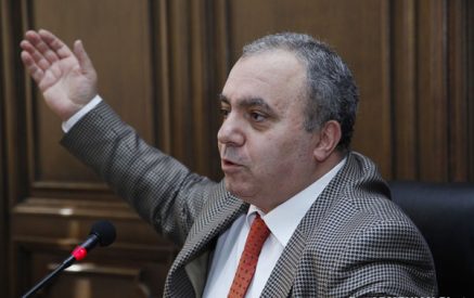 Հրանտ Բագրատյան. «Սաղ փողերը տանում ենք Երևան, սա՞ է ձեր տեղական ինքնակառավարումը»