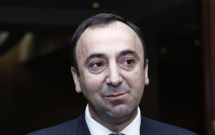 Հրայր Թովմասյանը 50 միլիոն էլ վարչապետից ուզեց