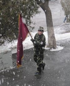 «Այ տղա, շալվարդ քաշի, ընկել ա հագիցդ, խաբար չես»