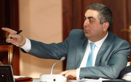Արծրուն Հովհաննիսյան. «Ես համարում եմ, որ բանակն արդյունավետ է հակառակորդին դիմակայում». «Ժողովուրդ»