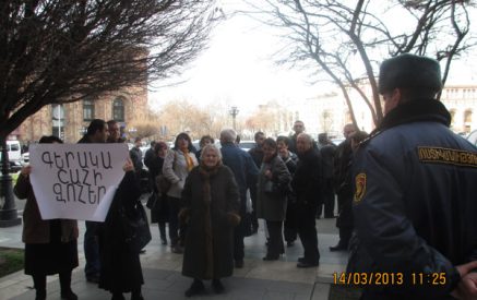 «Ֆաշիստներ». Ֆիրդուսի բնակիչները կառավարությանը (Տեսանյութ)