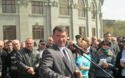 Արմեն Մարտիրոսյանը Միքայել Մինասյանին եւ վարչապետին նկատի չուներ