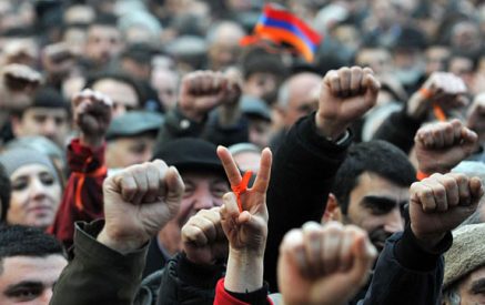 Հայաստանի և աշխարհի մի քանի տասնյակ հայ գիտնականներ պահանջում են Փաշինյանի անհապաղ հրաժարականը, որից հետո պատրաստակամ են օգնել հայրենիքի զարգացմանը