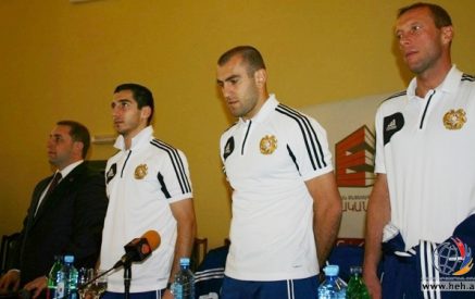 Հանդիպում ֆուտբոլի Հայաստանի ազգային հավաքականի անդամների հետ