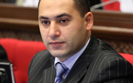 Կասի՞ ոստիկանապետը`«Արա դուք մարզպետ ե՞ք, թե`գողական»