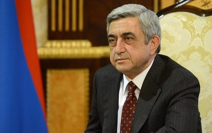 Ստորագրել է հրամանագրեր