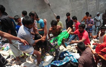 Բանգլադեշում բազմահարկ շենք է փլվել, կան զոհեր (Տեսանյութ)