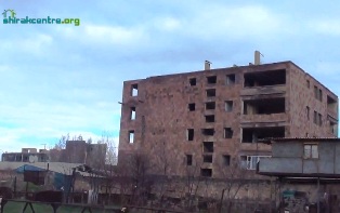 Գյումրիում տասնյակ վթարային շենքերի բնակիչներ սպասում են իրենց շենքերի ամրացմանը (Տեսանյութ)