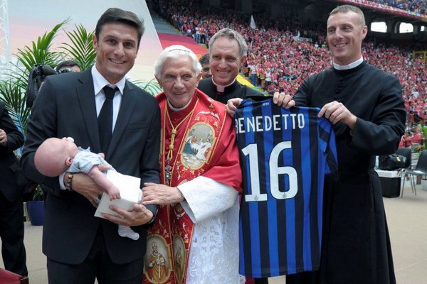 Հռոմի Պապը ջերմ հարաբերություններ ունի ֆուտբոլիստների հետ