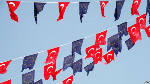 ԵՄ-ն համաձայնեց Թուրքիայի հետ բանակցությունների նոր փուլ սկսել