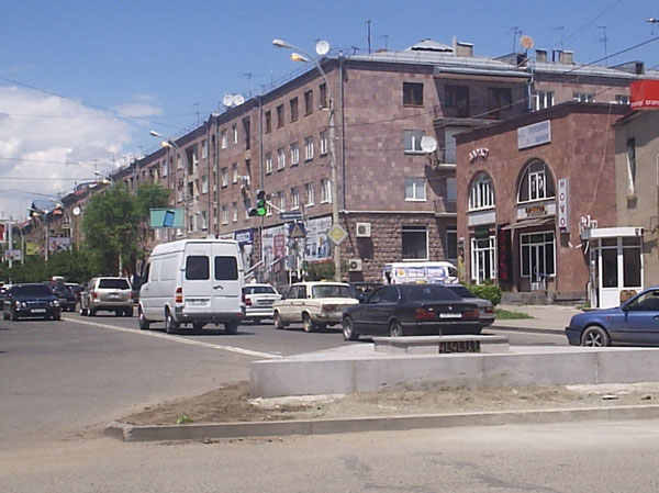 Գյումրվա սիմվո՞լ, թե՞ արաբների լվացվելու աման