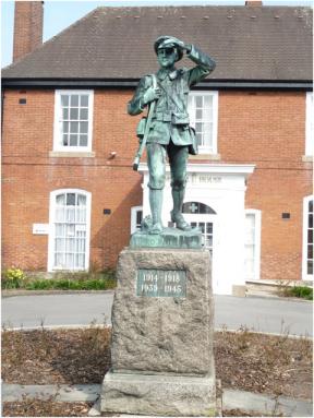 Knutsford Guardian. «Հայ զինվորի արձանը՝ Անգլիայի Քնաթսֆորդ քաղաքում»