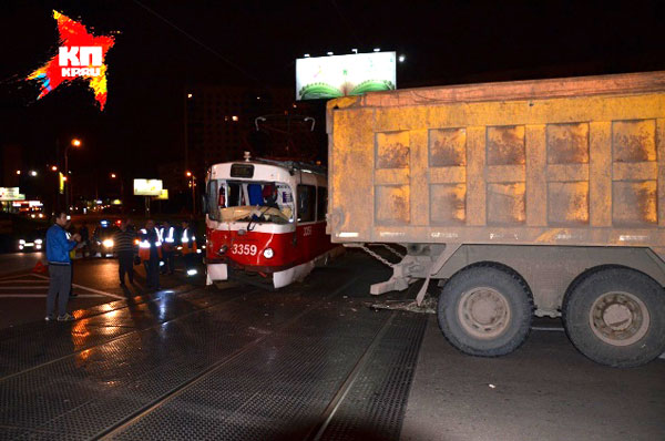 Комсомольская Правда. «Արդեն ռուսաստանցի եմ. պնդել է հայազգի վարորդը տրամվային բախվելուց հետո»