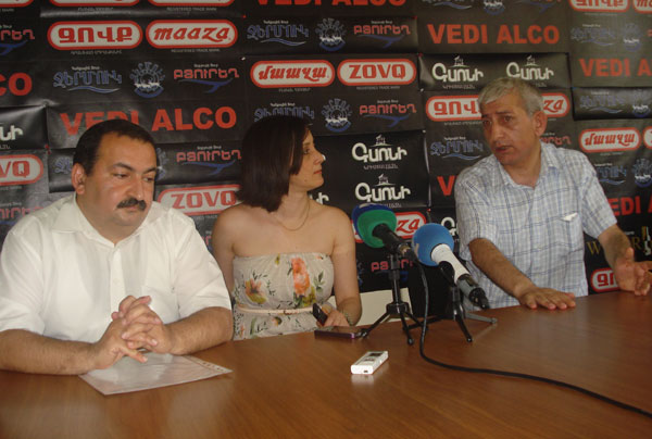 «Ամեն ինչ հրահանգում են հակառուսական հատուկ ծառայությունները». Շանթ Հարությունյանը՝ Հրաչյա Հարությունյանի դեպքի մասին (Տեսանյութ)