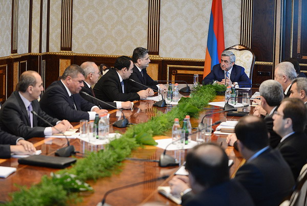 Փորձում է փակել օֆշորի թեման