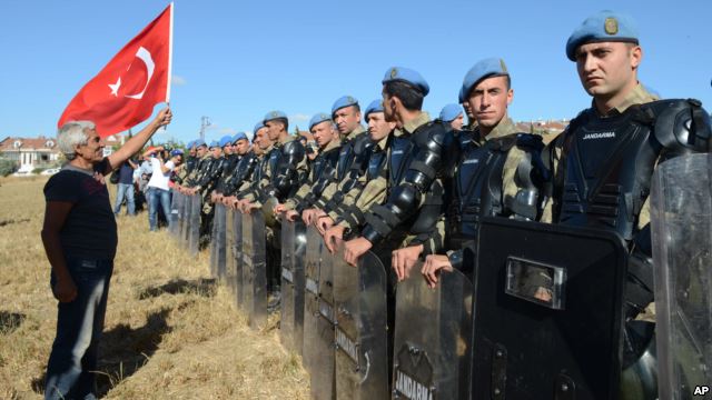 Թուրքիայի բանակը կոչ է անում պահպանել հանգստություն ու զսպվածություն