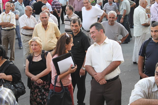Արմեն Մարտիրոսյանը՝ ազատամարտիկների պառակտման մասին
