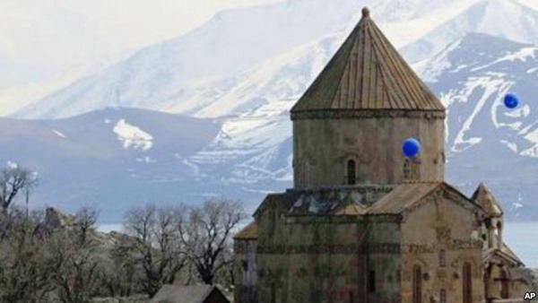 Հակահայկական խումբը Աղթամարի եկեղեցու մոտ ծրագրում է բողոքի ցույց անցկացնել