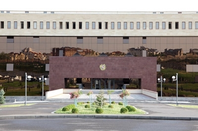 ՀՀ ՊՆ. Այս գիշեր հայ-ադրբեջանական սահմանին գրանցվել է հրադադարի խախտման 13 միջադեպ