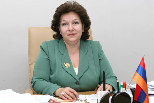 Այդ տղամարդիկ վախենում են «իրենց կնիկներից»