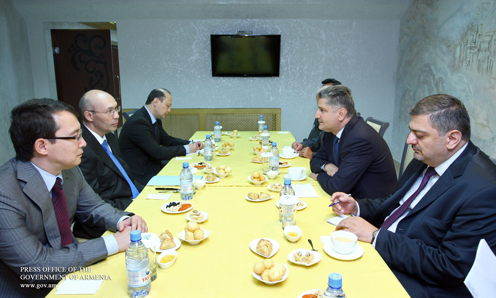 Վարչապետ Տիգրան Սարգսյանը հանդիպել է Ղազախստանի փոխվարչապետին