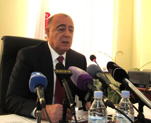 Սամվել Բալասանյանը՝ Գյումրու ավագանու, ժառանգած պարտքերի ու իր դեմ պատվեր կատարելու մասին