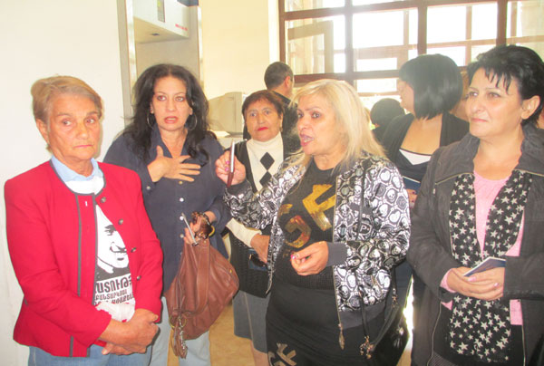 Տիգրան Առաքելյանի դատին կանանց մուտքն արգելում են. Դատավորի հրահանգ