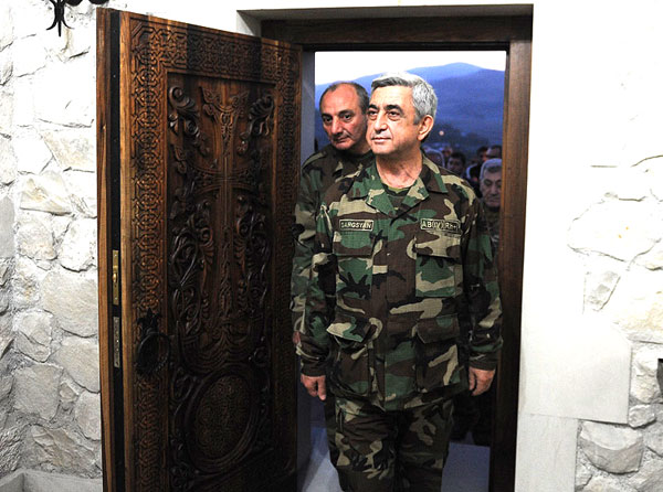 Սերժ Սարգսյանն ու Բակո Սահակյանը դեմ կլինե՞ն ՀԱՊԿ խաղաղապահների տեղակայմանը ԼՂ-ում