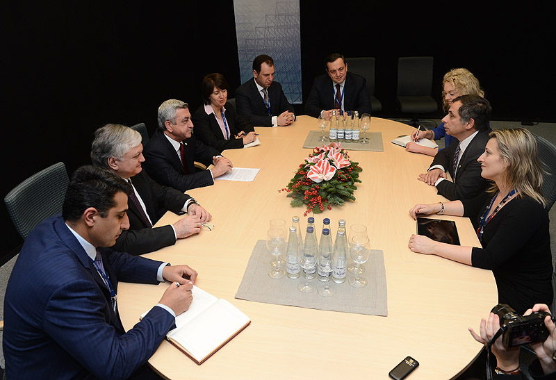 Նախագահը Վիլնյուսում հանդիպում է ունեցել ԵՄ եվրոպական տնտեսական և սոցիալական հանձնաժողովի նախագահ Անրի Մալոսի հետ