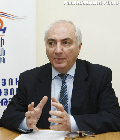 «Տղերք, բա հաշիվն ո՞վ ա փակելու»