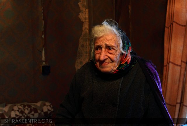 Գյումրու վագոն-տնակներում բնակվող միայնակ տարեցները անօգնական վիճակում են. «Շիրակ կենտրոն»  (Տեսանյութ)