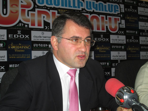 Հայաստանը Մաքսային միությունում լինելու է ստորացված անդամ. Արմեն Մարտիրոսյան
