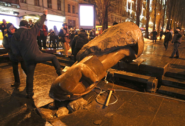 Լենինի արձանը կապ չունի. «Ազգ»