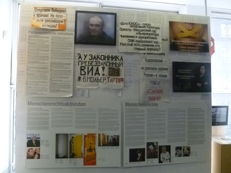 Խոդորկովսկին ասուլիս տվեց Բեռլինի պատին նվիրված «Չեք փոյնթ Չառլի» թանգարանում