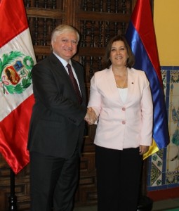 002. Minister Nalbandian meets Peruvian FM a - 07.01.2014