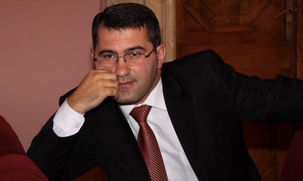 Արմեն Մարտիրոսյան. «Ո՞վ կարող է վախեցնել մեր իշխանություններին, նման բան չկա»