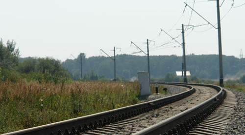Գնացքը բախվել է երկաթուղային գծերի վրա հայտնված «Օպել» -ին