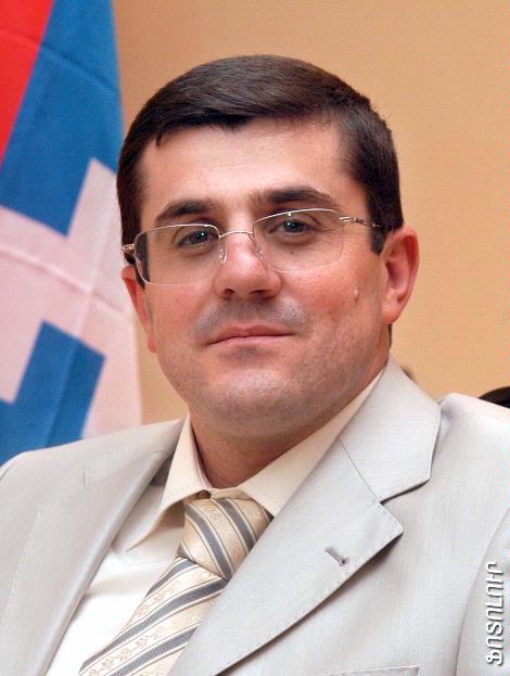 ԼՂՀ վարչապետը հանդիպել է արգենտինահայ բարերարներին