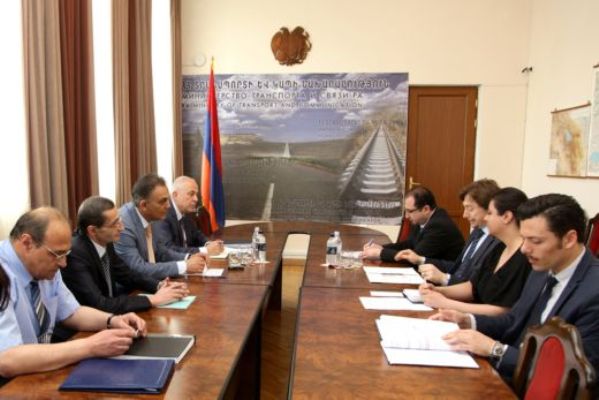 Նախարարն ընդունեց  «Եվտեսլատ» ընկերության ներկայացուցիչներին