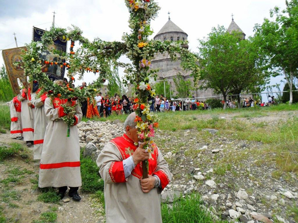 Մայիսի 29-ին նշելու ենք Հիսուս Քրիստոսի Համբարձման տոնն ու Ամենայն Հայոց Կաթողիկոսական Աթոռը Մայր Աթոռ Սուրբ Էջմիածին փոխադրելու հիշատակությունը