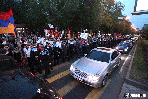 «Մենք դեմ ենք պետական ռեկետին» (Տեսանյութ)